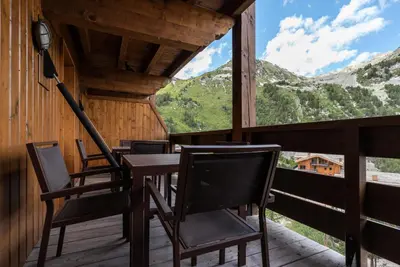 Vue générale sur la montagne ou vue sur la montagne depuis l'appartement