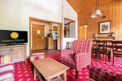 Coin salon dans l'établissement Résidence Les Arcs 1950 Le Village - maeva Home - Appartement 3 Pièces 6 Personnes - Prestige MAE-6614