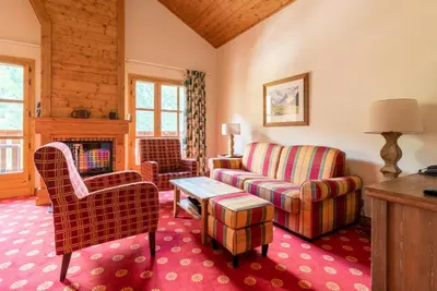 Coin salon dans l'établissement Résidence Les Arcs 1950 Le Village - maeva Home - Appartement 3 Pièces 6 Personnes - Prestige MAE-6614
