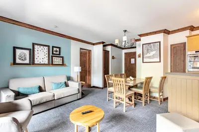 Coin salon dans l'établissement Résidence Les Arcs 1950 Le Village - maeva Home - Appartement 3 pièces 6 personnes - Prestige MAE-8924