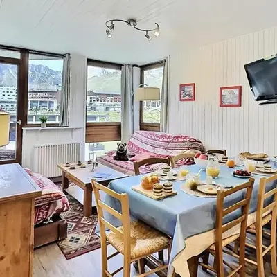 Résidence Les Roches Rouges A Ou B - Appartement agréable de 4 pièces pour 8 personnes à Tignes proche des commerces et des pistes dans le quartier du Lavachet MAE-1994