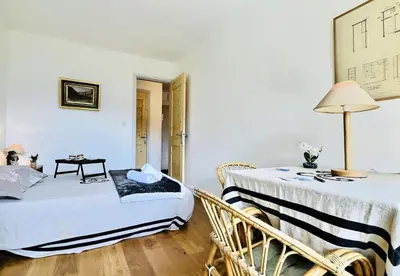 Un ou plusieurs lits dans un hébergement de l'établissement Le Chalet De La Tour - Appartement 2 pièces 6 personnes à Tignes proche des commerces, des pistes et de l'office de toursime dans le quartier des Almes MAE-1692