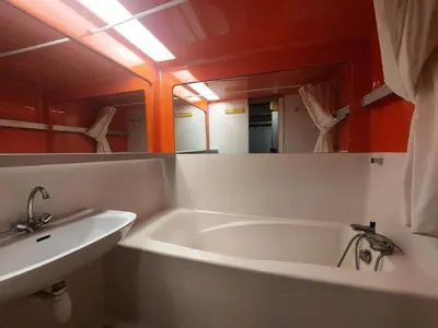 Salle de bains dans l'établissement Résidence Vogel - Agréable duplex 6 personnes avec une très belle vue sur la vallée dans le village de Charmettoger à Arc 1800 MAE-1693