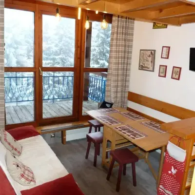 Résidence Archeboc - Appartement 5 personnes à Arc 1800 proche des pistes dans le village de Charmettoger MAE-1746