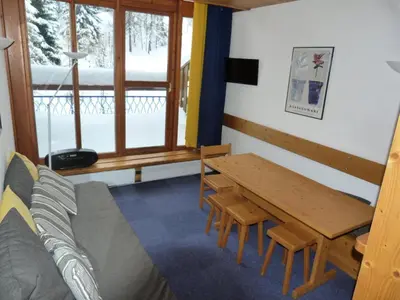 Télévision ou salle de divertissement dans l'établissement Résidence Aiguille Grive Bat Ii - Joli 3 pièces 6 personnes en duplex proche des pistes dans le village de Charmettoger à Arc 1800 MAE-1897