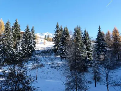 L'établissement Résidence Aiguille Grive Bat Ii - Joli 3 pièces 6 personnes en duplex proche des pistes dans le village de Charmettoger à Arc 1800 MAE-1897 en hiver
