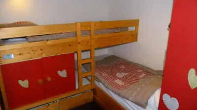 Un ou plusieurs lits dans un hébergement de l'établissement Résidence Aiguille Grive Bat Ii - Appartement 2 pièces en duplex pour 5 personnes proche des pistes dans le village de Charmettoger à Arc 1800 MAE-2075
