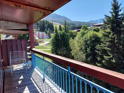 Vue générale sur la montagne ou vue sur la montagne depuis l'appartement
