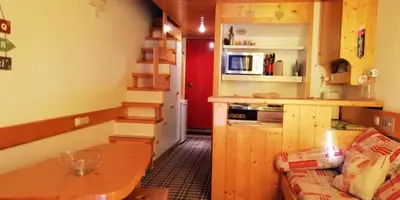 Cuisine ou kitchenette dans l'établissement Résidence Aiguille Grive Bat I - Duplex pour 5 personnes à Arc 1800 dans le village de Charmettoger, skis aux pieds MAE-1749