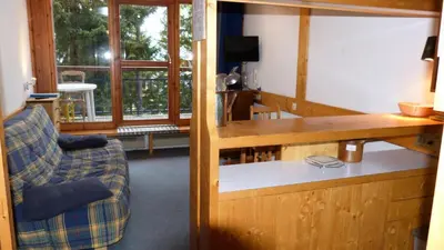 Coin salon dans l'établissement Résidence Aiguille Grive Bat Iii - Appartement 2 pièces 6 personnes en duplex, skis aux pieds, dans le village de Charmettoger à Arc 1800 MAE-1895