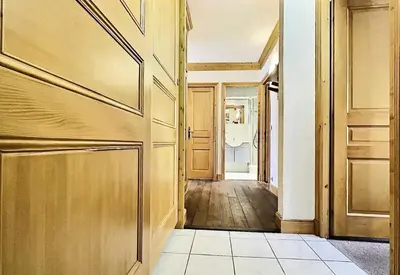 Plan de l'établissement Résidence Le Bec Rouge - Appartement de charme 3 pièces 8 personnes à Tignes ski aux pieds et proche des commerces dans le quartier du Lac MAE-1993
