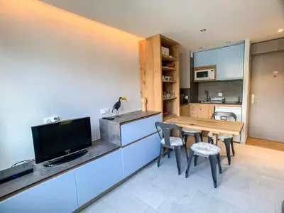Cuisine ou kitchenette dans l'établissement Studio cabine au pied des pistes, animaux acceptés - FR-1-502-286