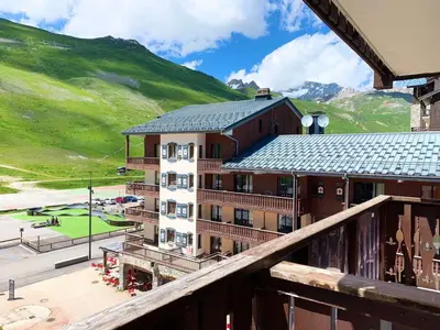 Vue générale sur la montagne ou vue sur la montagne depuis l'appartement