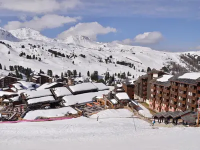 L'établissement Appartement rénové 5 pers au pied des pistes - FR-1-181-1956 en hiver