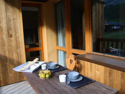 Plateau bouilloire dans l'établissement Studio rénové 2019 · Ski aux pieds · Balcon · 4 pers - FR-1-181-1997