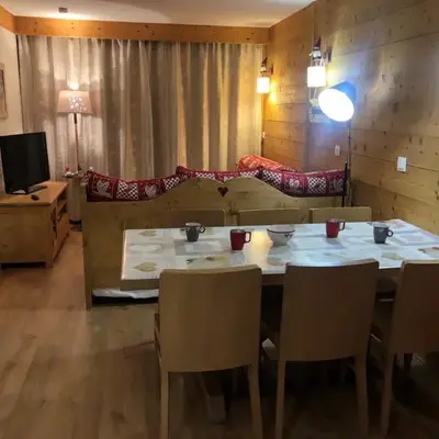 Appartement chaleureux au pied des pistes