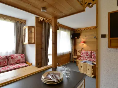 Coin salon dans l'établissement Appartement skis aux pieds, 6 pers, balcon - FR-1-181-2045