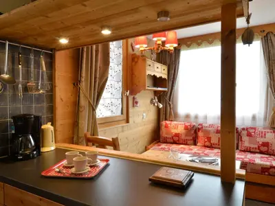 Coin salon dans l'établissement Appartement skis aux pieds, 6 pers, balcon - FR-1-181-2045