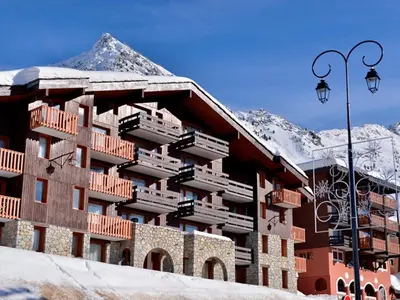 Vue générale sur la montagne ou vue sur la montagne depuis l'appartement