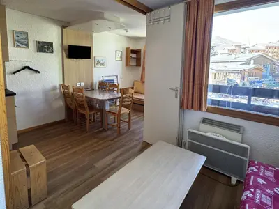 Coin salon dans l'établissement Studio skis aux pieds avec animaux admis - FR-1-181-2129