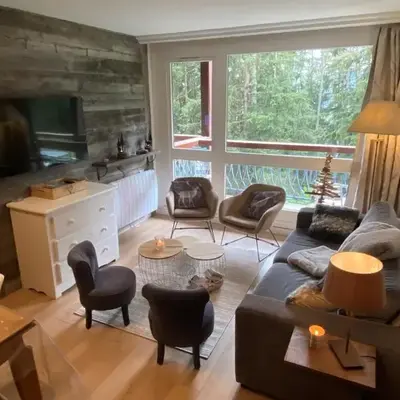 Appartement rénové au calme avec balcon et parking - FR-1-346-307