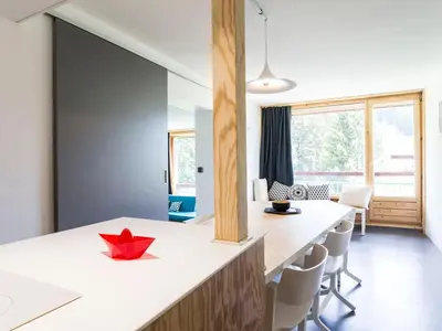 Plan de l'établissement Appartement rénové, ski aux pieds, 2 balcons, station wifi - FR-1-346-317