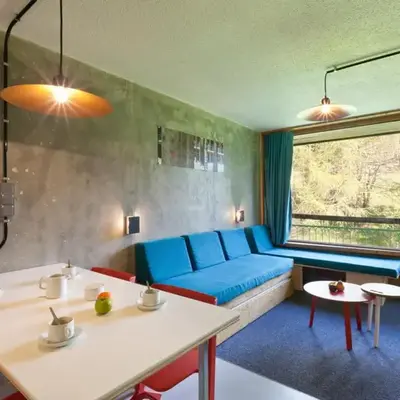 Studio rénové ski aux pieds avec balcon