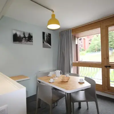 Studio rénové calme 5 pers · Balcon · Wi-Fi - FR-1-346-355