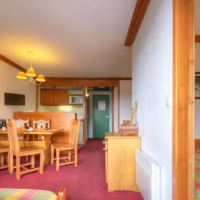 Appartement calme avec balcon et Wi-Fi inclus - FR-1-346-418
