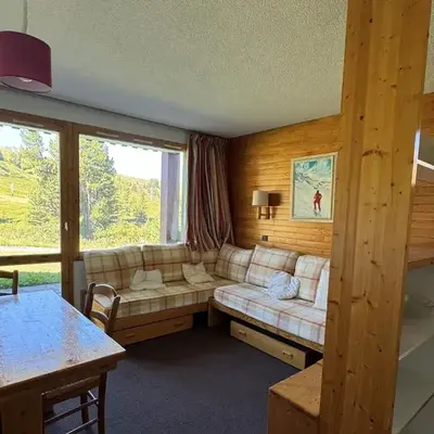 Appartement fonctionnel 5 pers · Skis aux pieds · Animaux admis - FR-1-181-2299