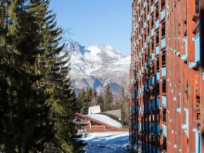 Vue générale sur la montagne ou vue sur la montagne depuis l'appartement