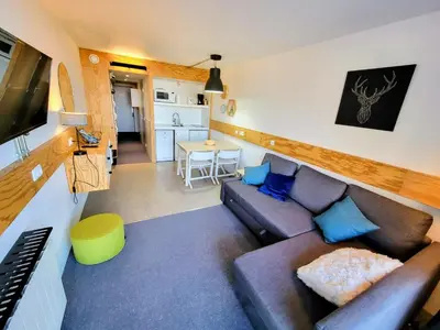 Cuisine ou kitchenette dans l'établissement Studio rénové proche centre avec balcon et WiFi - FR-1-346-362