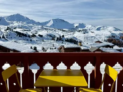 Vue générale sur la montagne ou vue sur la montagne depuis l'appartement
