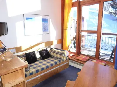 Coin salon dans l'établissement Résidence Aiguille Grive Bat I - Duplex pour 5 personnes dans le village de Charmettoger aux Arcs 1800 - Résidence au pied des pistes MAE-2192