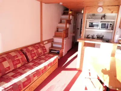 Cuisine ou kitchenette dans l'établissement Résidence Aiguille Grive Bat I - Duplex pour 6 personnes à Arc 1800 dans le village de Charmettoger, skis aux pieds MAE-1883