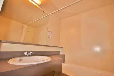 Salle de bains dans l'établissement Résidence Bel Aval - Studio pour 4 personnes à Arc 2000 proche des pistes, des commerces et de la patinoire MAE-1965