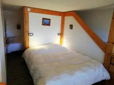 Un ou plusieurs lits dans un hébergement de l'établissement Résidence Archeboc - Appartement 5 personnes à Arc 1800 proche des pistes dans le village de Charmettoger MAE-6562