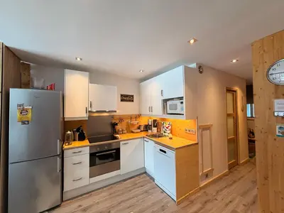 Cuisine ou kitchenette dans l'établissement Residence Pierra Menta