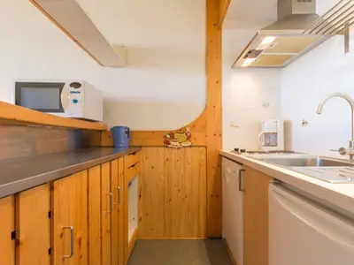 Cuisine ou kitchenette dans l'établissement Studio confortable pour 5 pers, proche centre station - FR-1-346-449