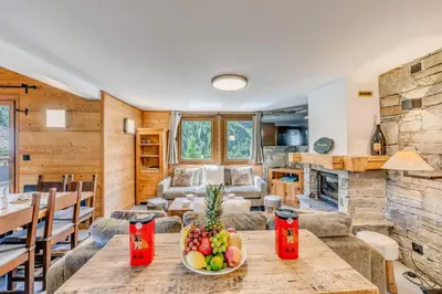 Cuisine ou kitchenette dans l'établissement Chalet Napoleon - Chalet - 108m2 - 5 chambres, 5 salles de bain MAE-2014