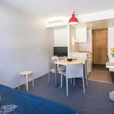 Studio rénové ski aux pieds