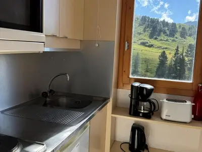 Cuisine ou kitchenette dans l'établissement Studio pratique 3/4 pers, pied des pistes, animaux admis - FR-1-181-2276