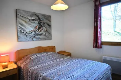 Un ou plusieurs lits dans un hébergement de l'établissement Résidence Edelweiss - Appartement de charme 3 pièces 8 personnes à Vallandry proche des pistes, des commerces et du centre station MAE-2003