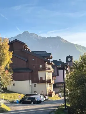 Vue générale sur la montagne ou vue sur la montagne depuis l'appartement