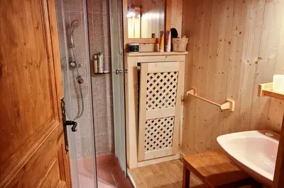 Plan de l'établissement Chalet L'isard - Chalet 10 personnes situé au calme à 1 km de la station. MAE-3534