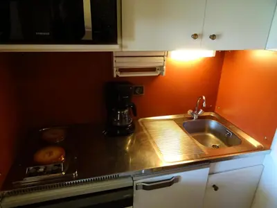 Cuisine ou kitchenette dans l'établissement Résidence Michailles - Studio 4 personnes à Vallandry en centre station et proche des pistes MAE-2108