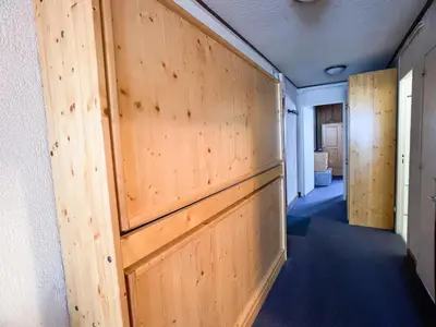 Un ou plusieurs lits dans un hébergement de l'établissement Appartement spacieux, près des pistes, balcon, animaux admis - FR-1-502-346