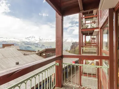 Plan de l'établissement Appartement ski aux pieds avec balcon et wifi - FR-1-346-440
