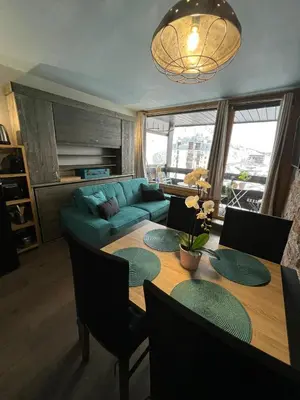 Cuisine ou kitchenette dans l'établissement Appt 123 Home Club Tignes
