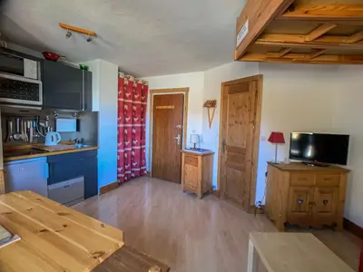 Cuisine ou kitchenette dans l'établissement Studio confortable au Val Claret, animaux acceptés - FR-1-502-317